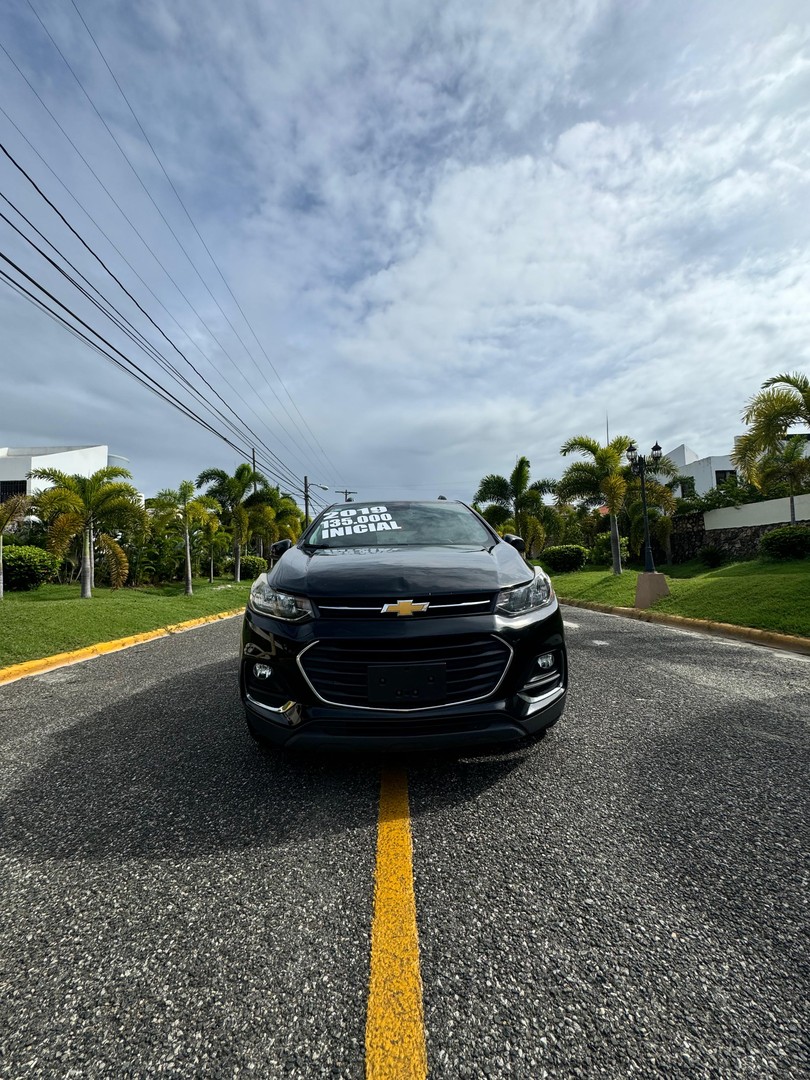 jeepetas y camionetas - Chevrolet trax Lt 2019 1