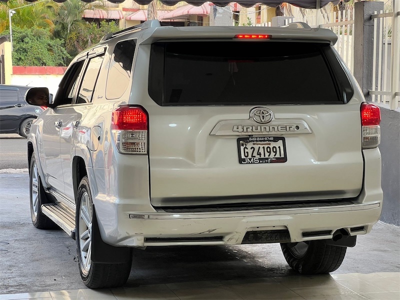 jeepetas y camionetas - TOYOTA 4RUNNER LIMITED AÑO 2011 DELTA COMERCIAL  3