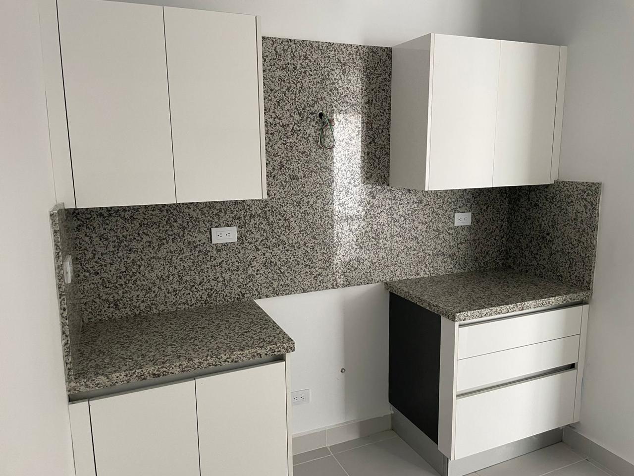 apartamentos - Apartamento en venta Nuevo en Evaristo morales 8