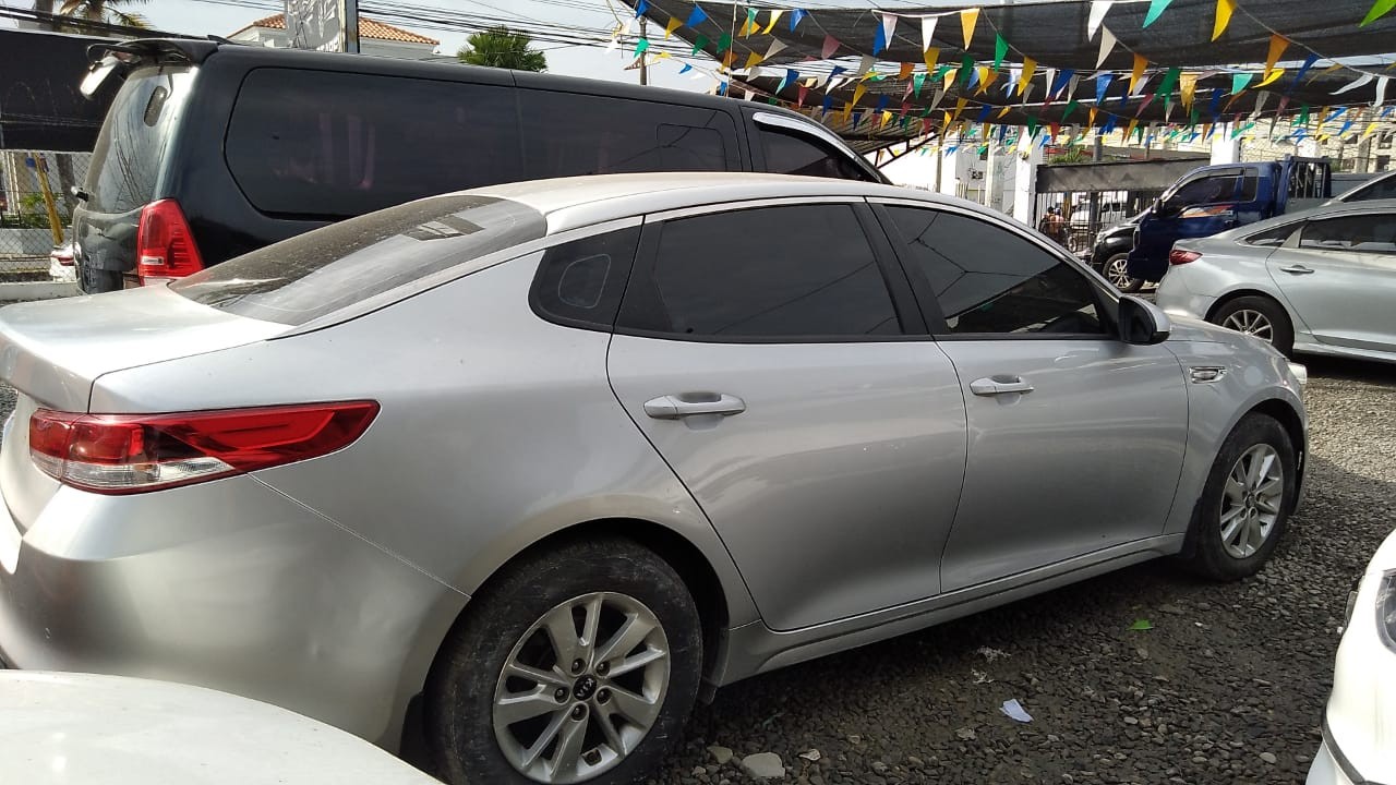 carros - KIA K5 2018 GRISDESDE: RD$ 715,100.00 5