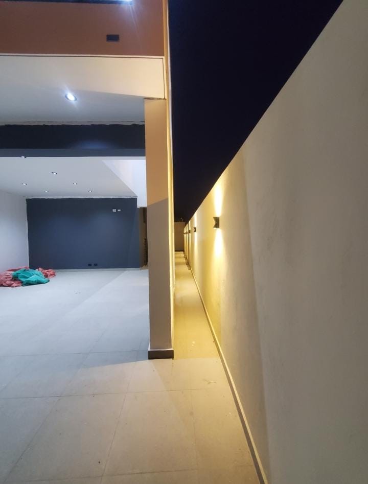 apartamentos - Se Vende Confortable Casa en Ave. 27 de Febrero 1