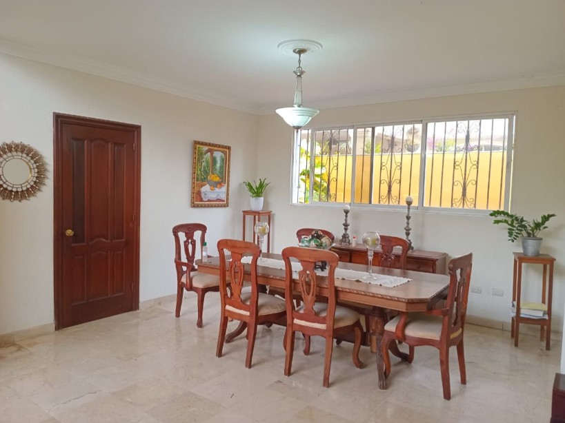 casas - Venta de Casa en Cerros Arroyo Hondo III 2