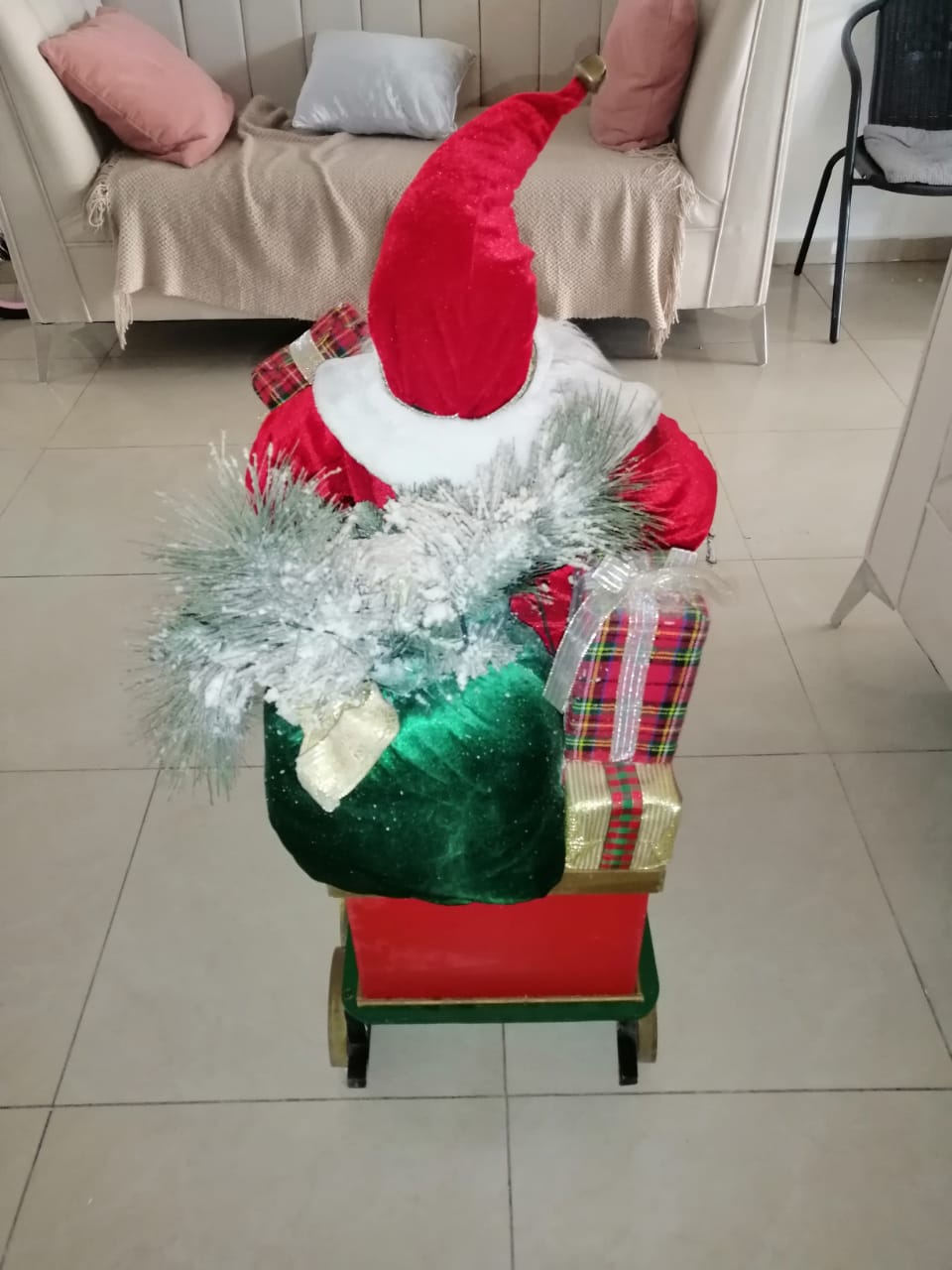 decoración y accesorios - Santa Claus en su trineo Con luz y canciones navideñas  3