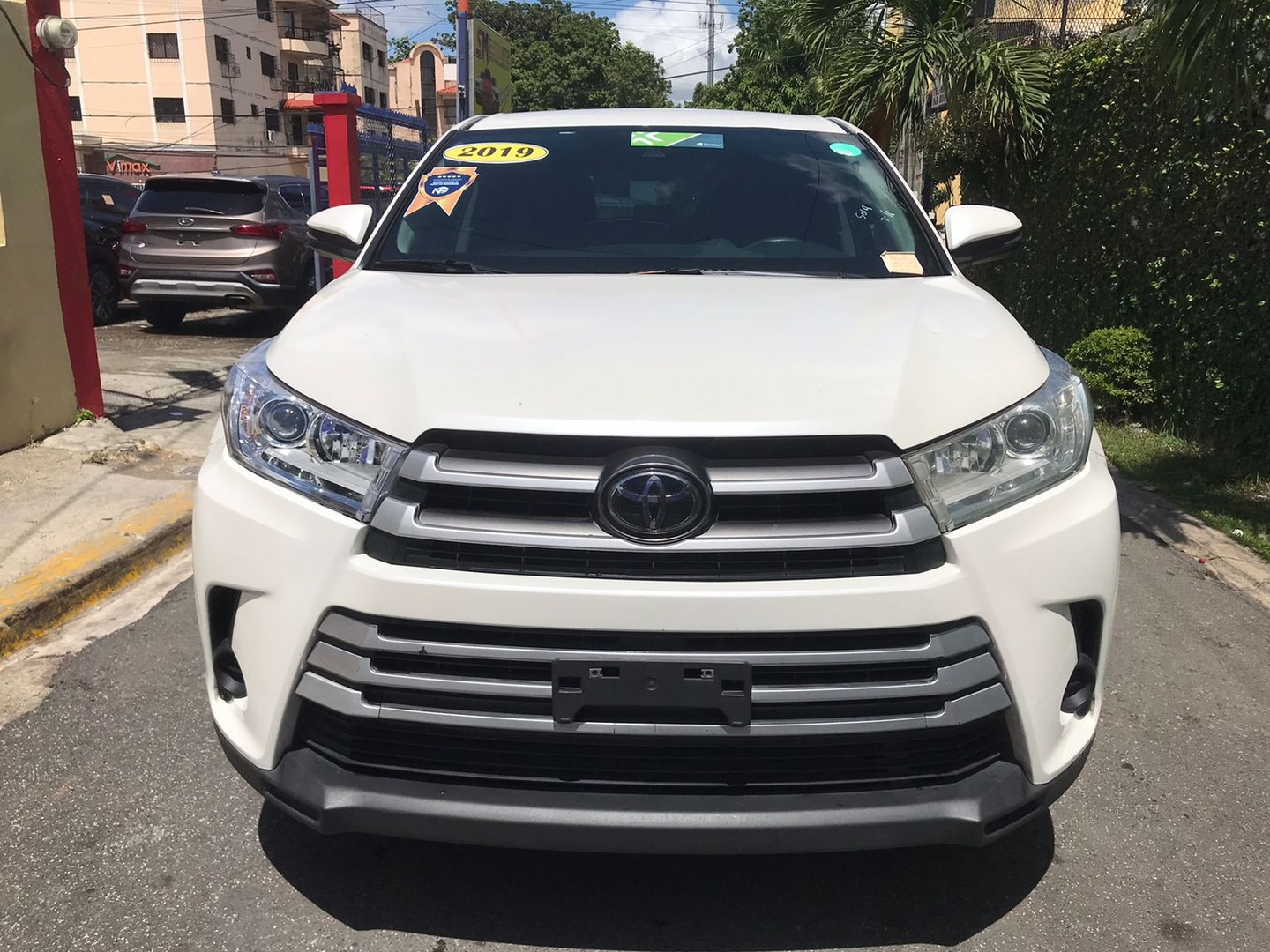 jeepetas y camionetas - TOYOTA HIGHLANDER LE 2019 1