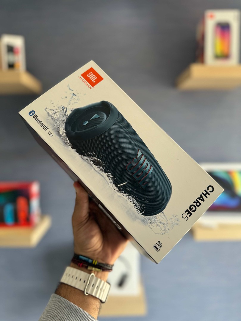 camaras y audio - Bocina inalámbrica JBL CHARGE 5 Blue Navy Nuevas Selladas, Originales RD$ 10,000