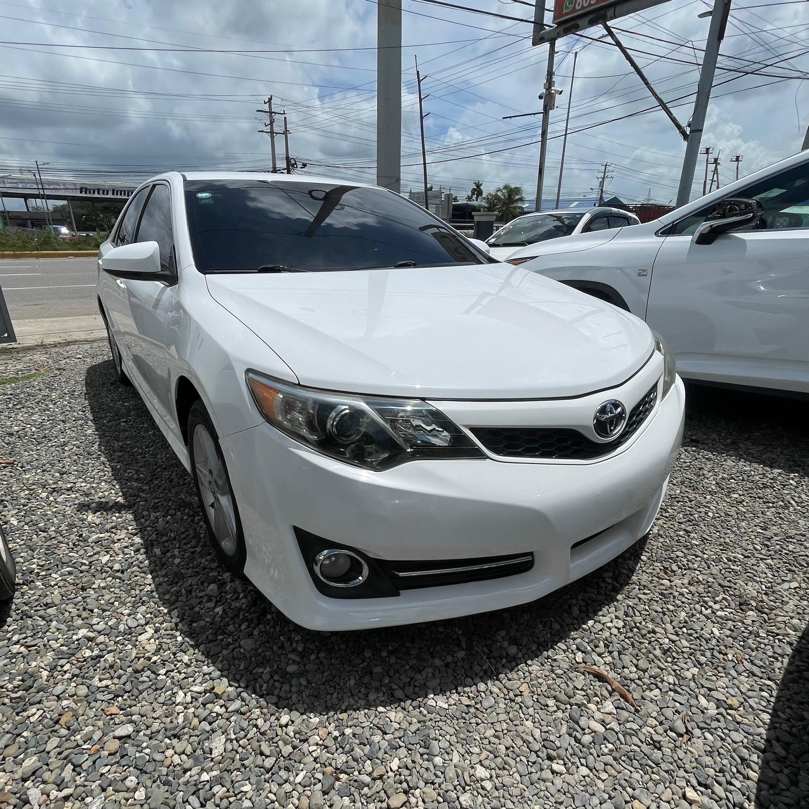 carros - Toyota Camry SE 2012