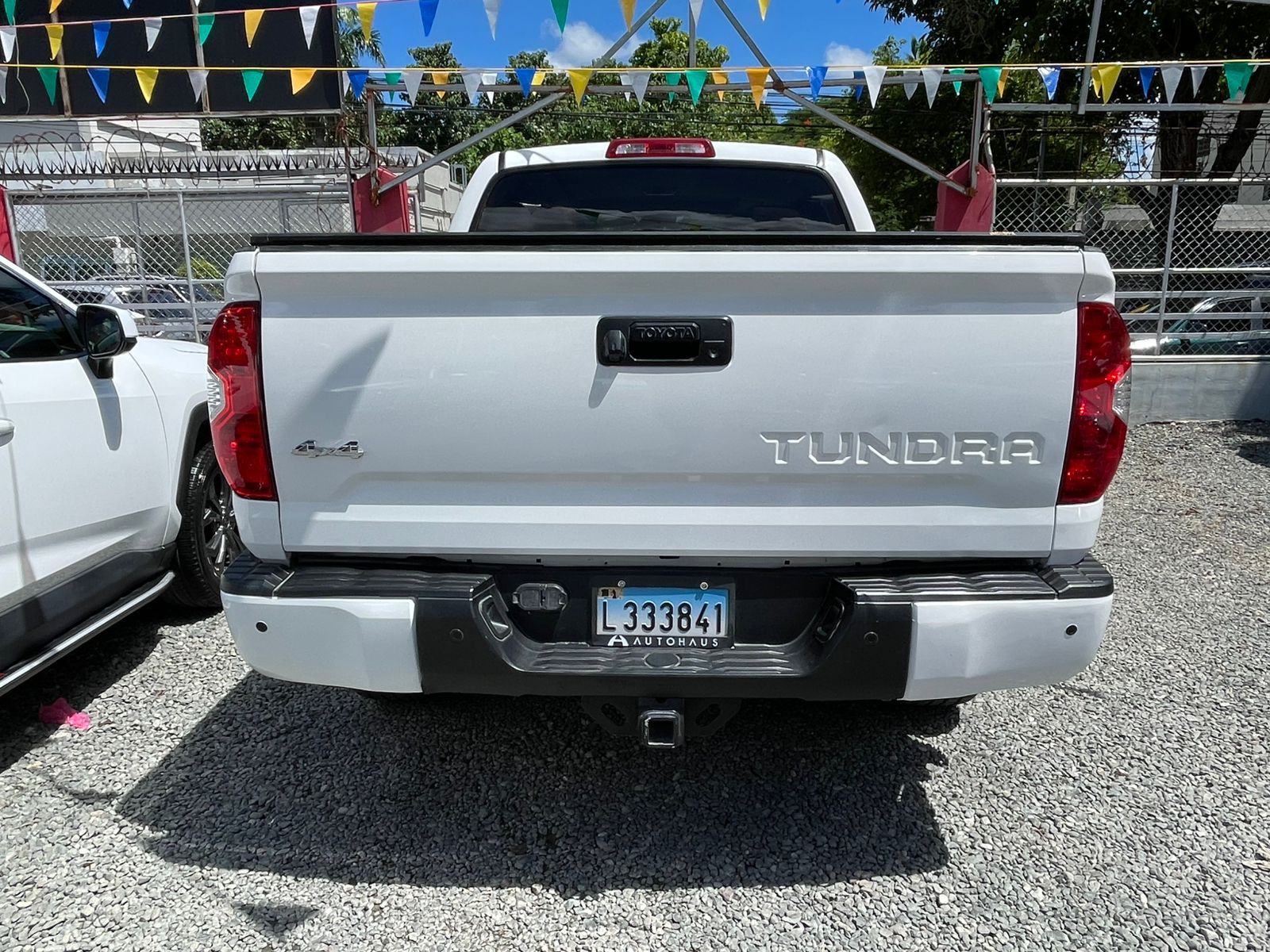 jeepetas y camionetas - Toyota Tundra Edition 1794 2015 Clean Carfax 4