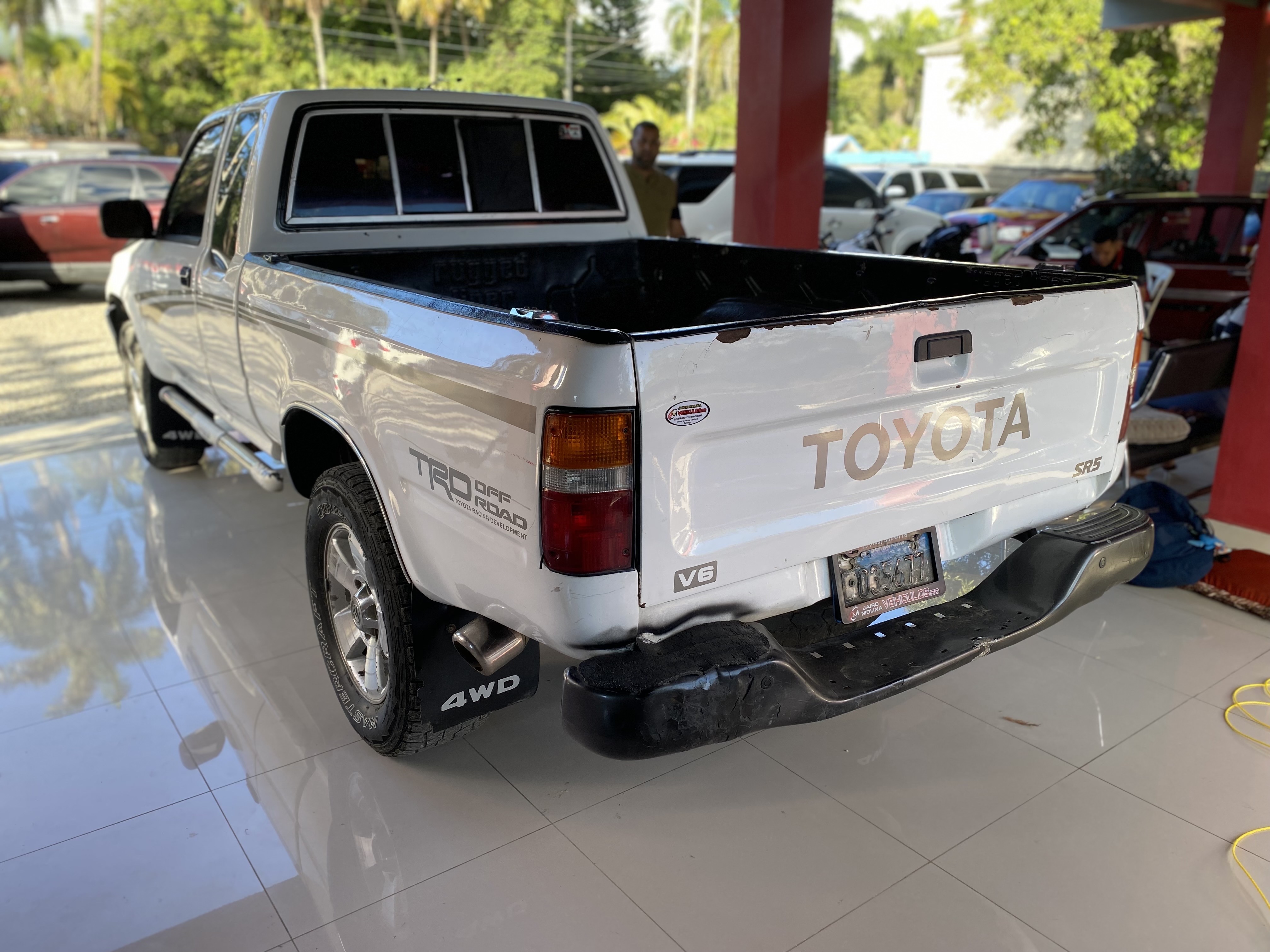 jeepetas y camionetas - TOYOTA PICK UP 1989 3