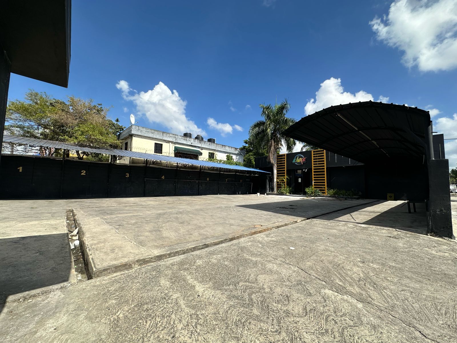 solares y terrenos - Solar en la Av. Venezuela de 1,502 m2 