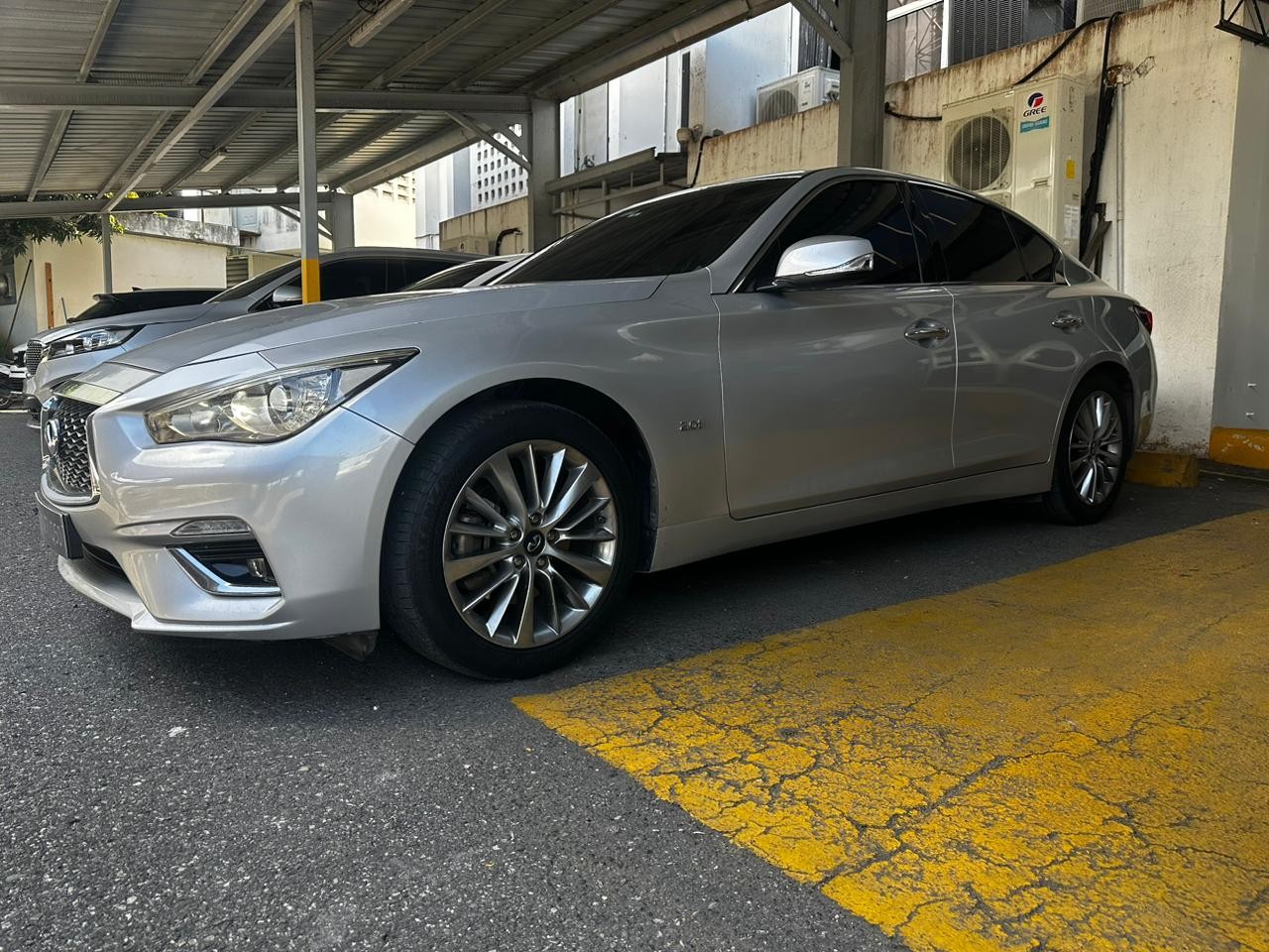 carros - Carro Infiniti Q50 - 2018 - En excelentes condiciones!!! 2