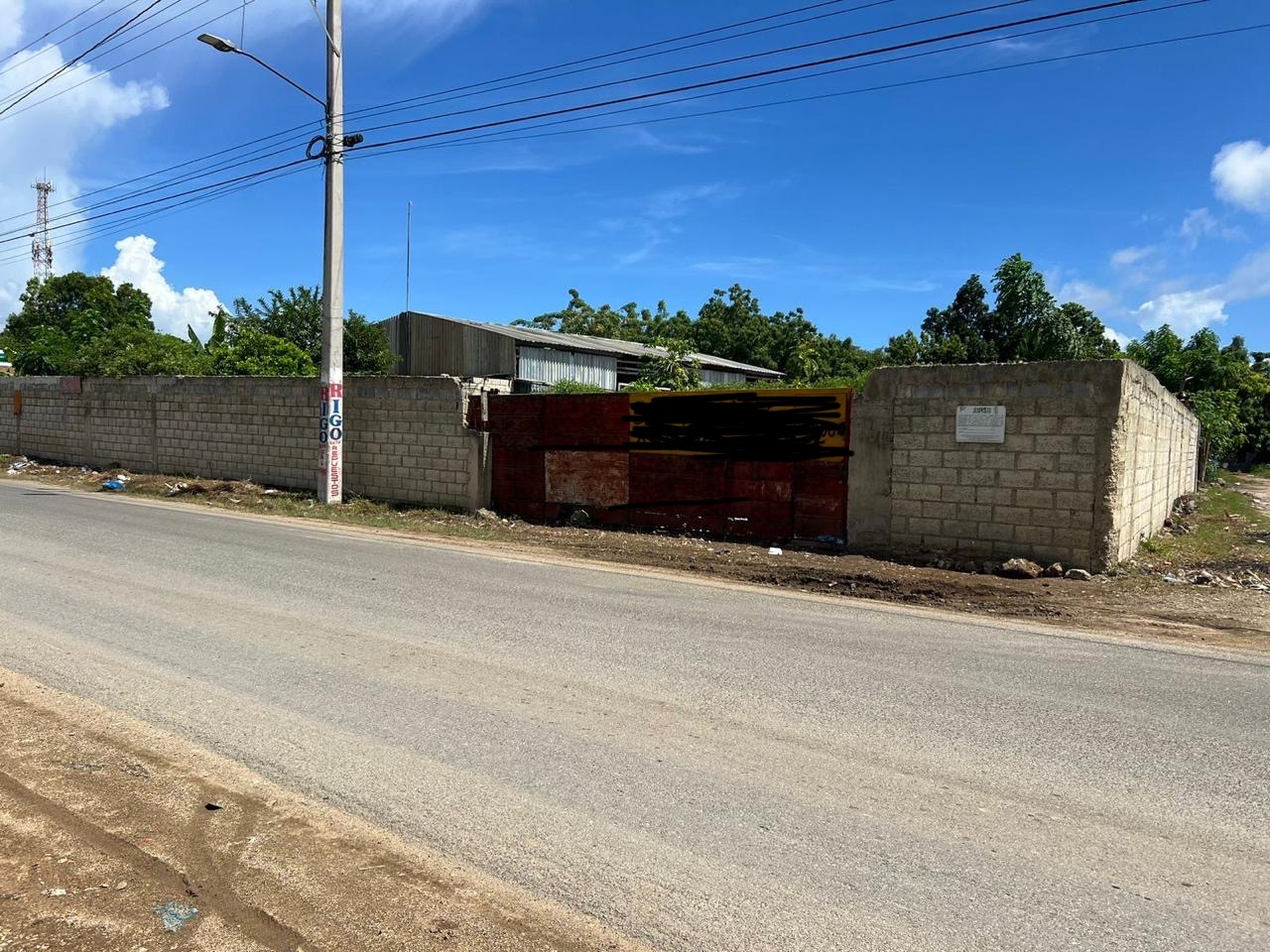 oficinas y locales comerciales - Vendo terreno o solar 2,000 metros 6