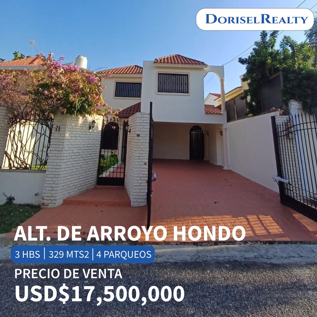 casas - VENTA DE HERMOSA CASA UBICADA EN ALT. ARROYO HONDO