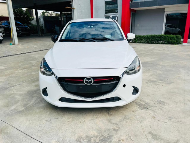 carros - Mazda Demio 2018 Full 

 2