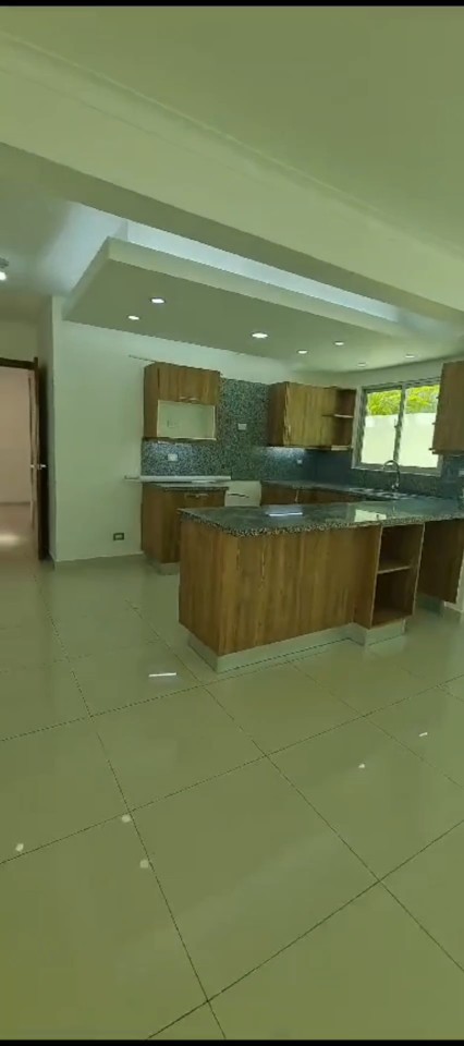 casas - Mudate Hoy Con RD$3,417,000
+04Hab+4.5Baños+04Parqueos+Piscina. 4