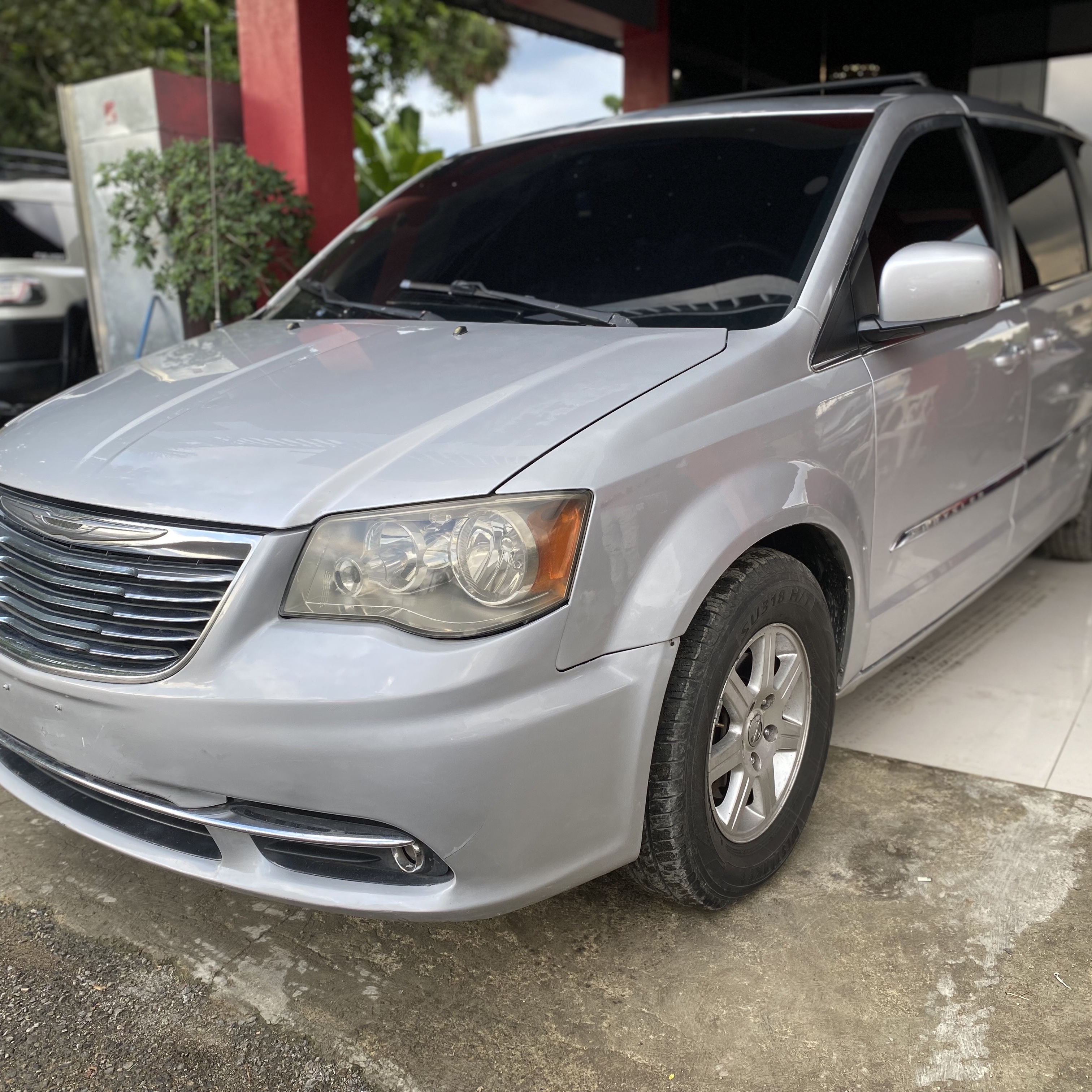 jeepetas y camionetas - CHRYSLER TOWN & COUNTRY 2012