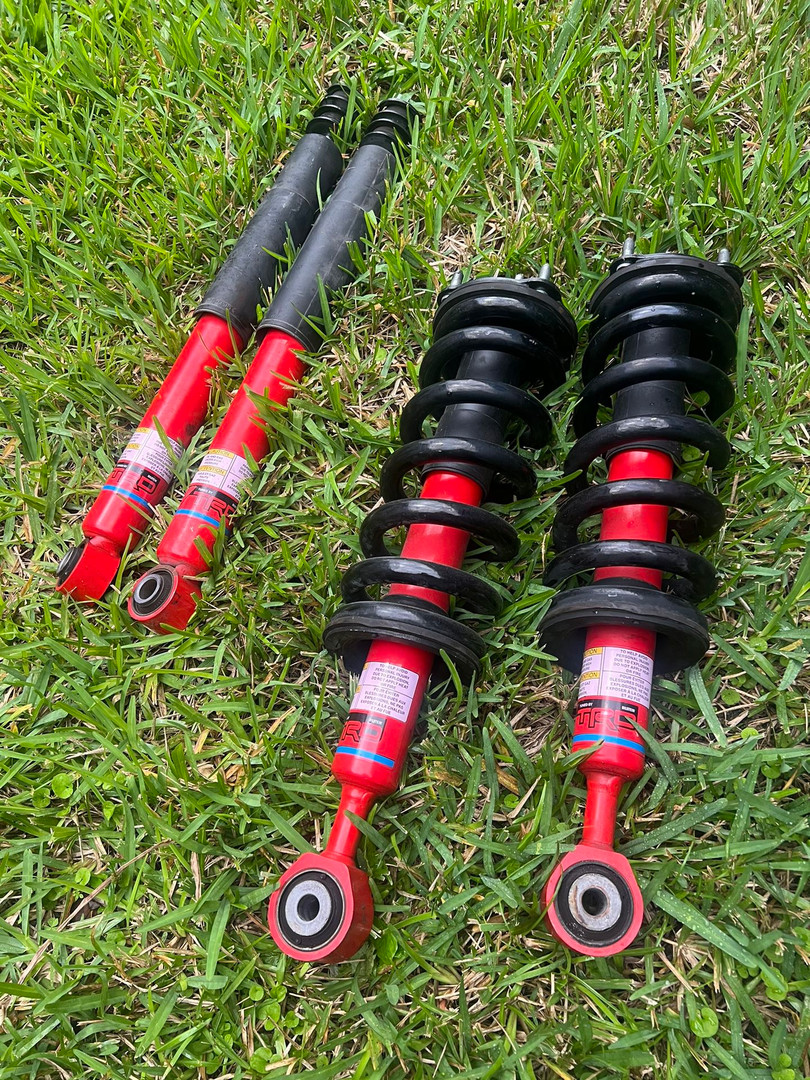 repuestos - Toyota Tundra 2022-2024 TRD Struts And Shocks