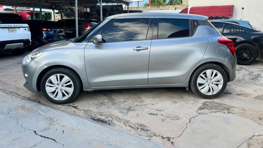 carros - 2018 Suzuki Swift De la Casa 6