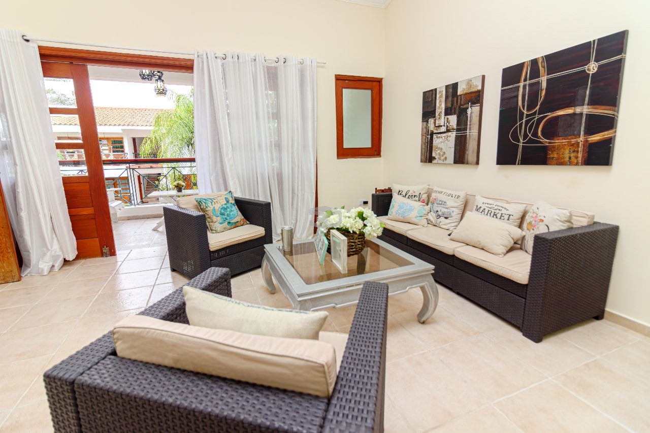 casas vacacionales y villas - Hermosa Villa en 📍Guavaberry 2 Habs , 2 parqueos, Con sus baños US$150,000 📱🔥 1