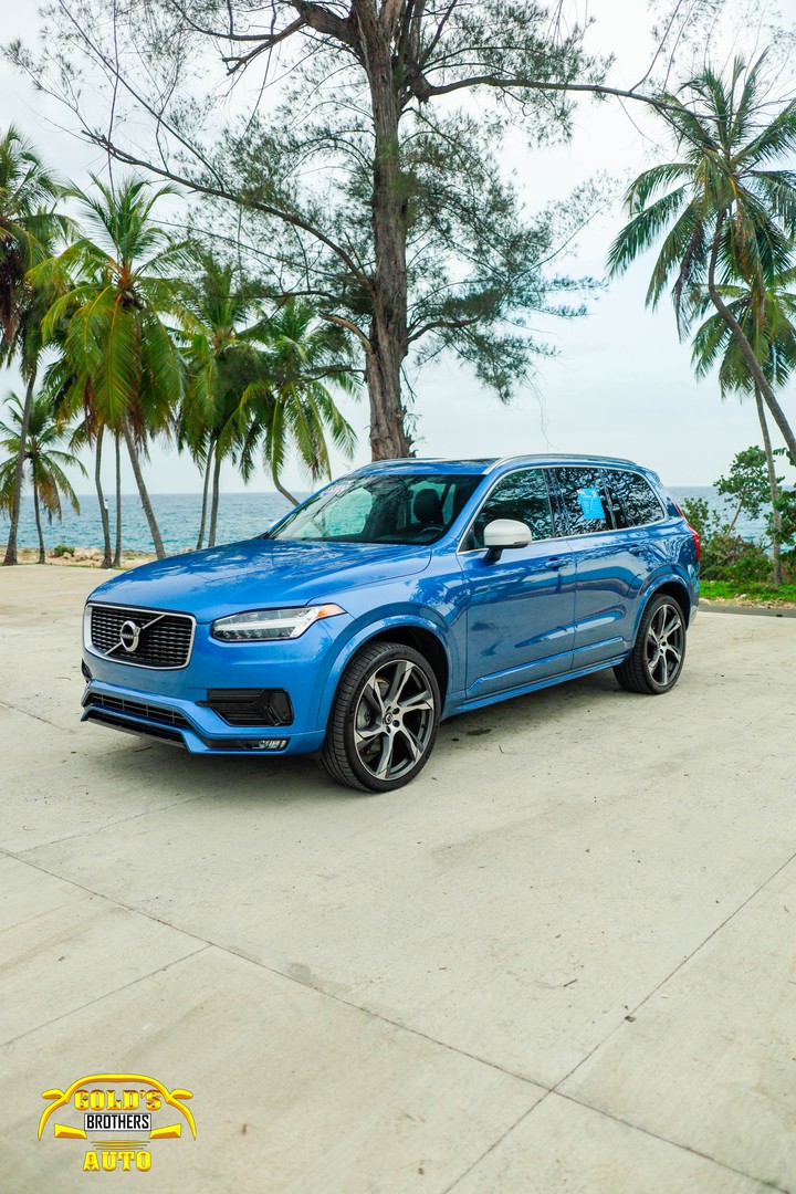 jeepetas y camionetas - Volvo XC90 T5 R-Desing 2019 Recien Importada Clean 2