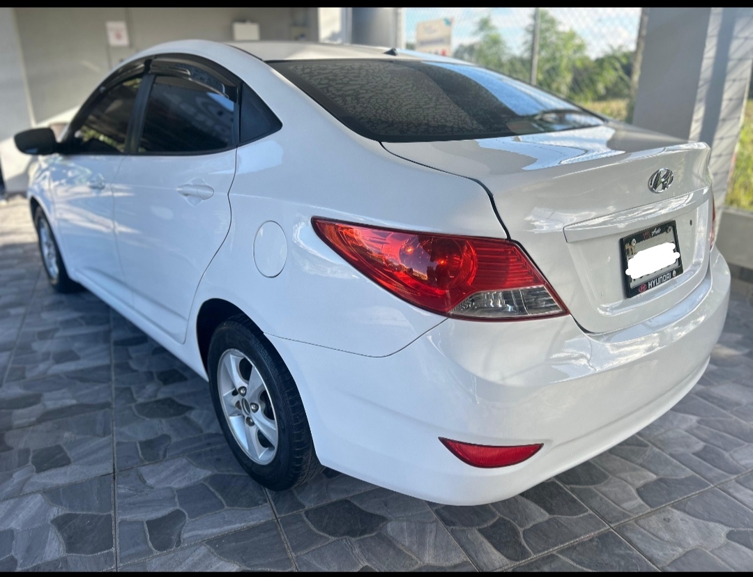 carros - 2012 Hyundai Accent  1