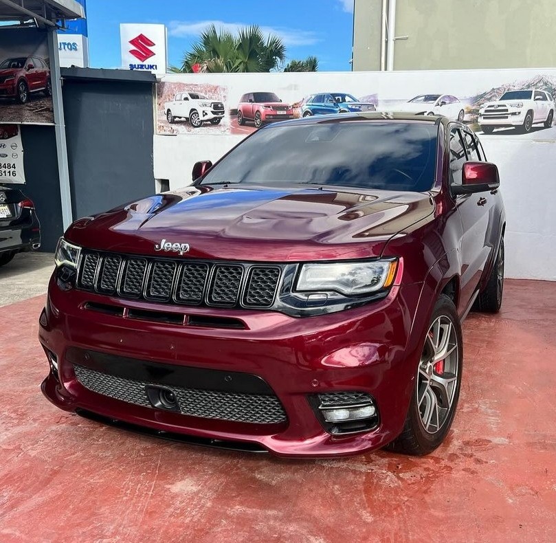 jeepetas y camionetas - 2017 Jeep Grand Cherokee SRT