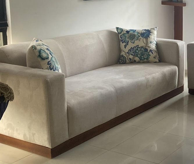 muebles y colchones - OFERTA! VENDO SILLON CON BASE DE ROBLE TRATADO CON DOS MESES DE USO POR MUDANZA!