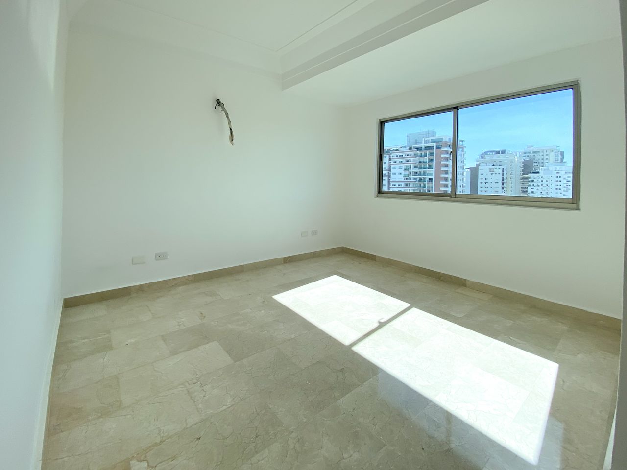 apartamentos - Tercer piso Urb. Real, Distrito Nacional  3