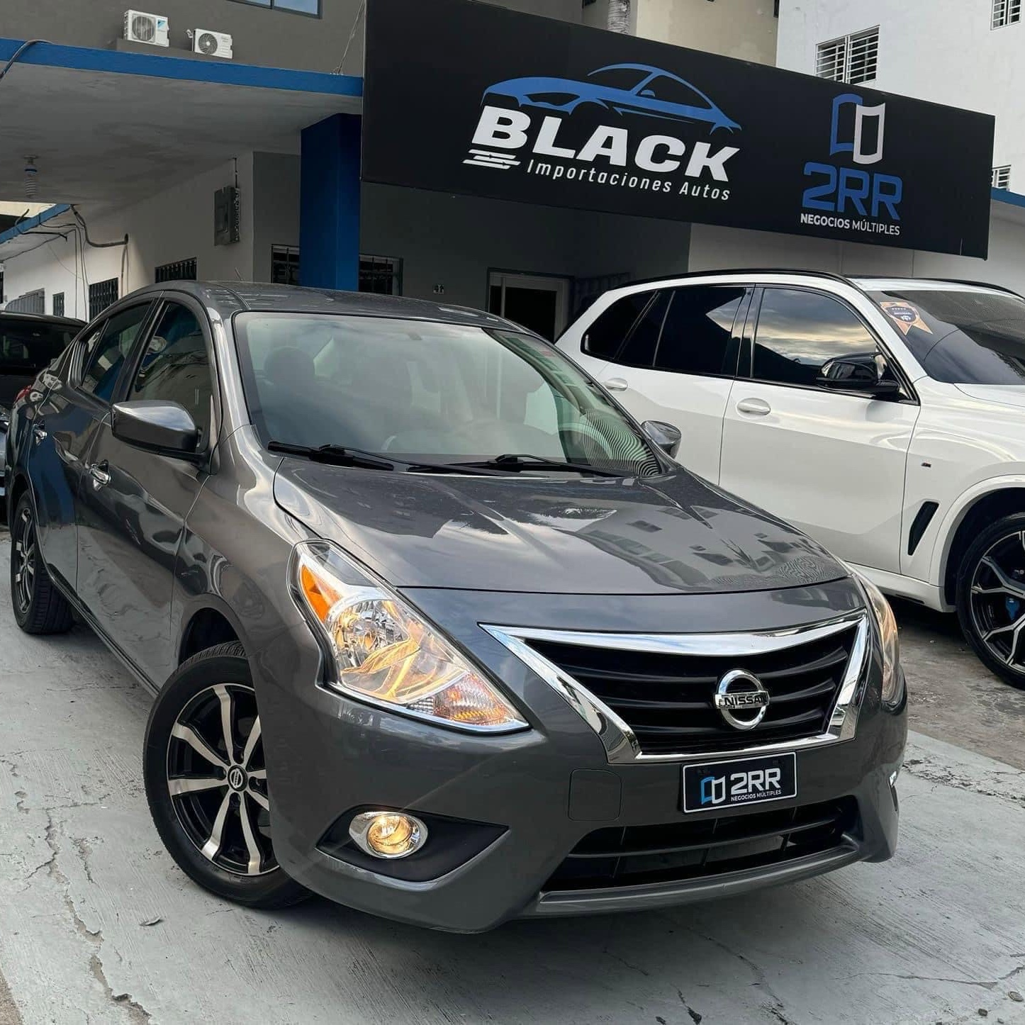 carros - Nissan Versa SV 2019 0