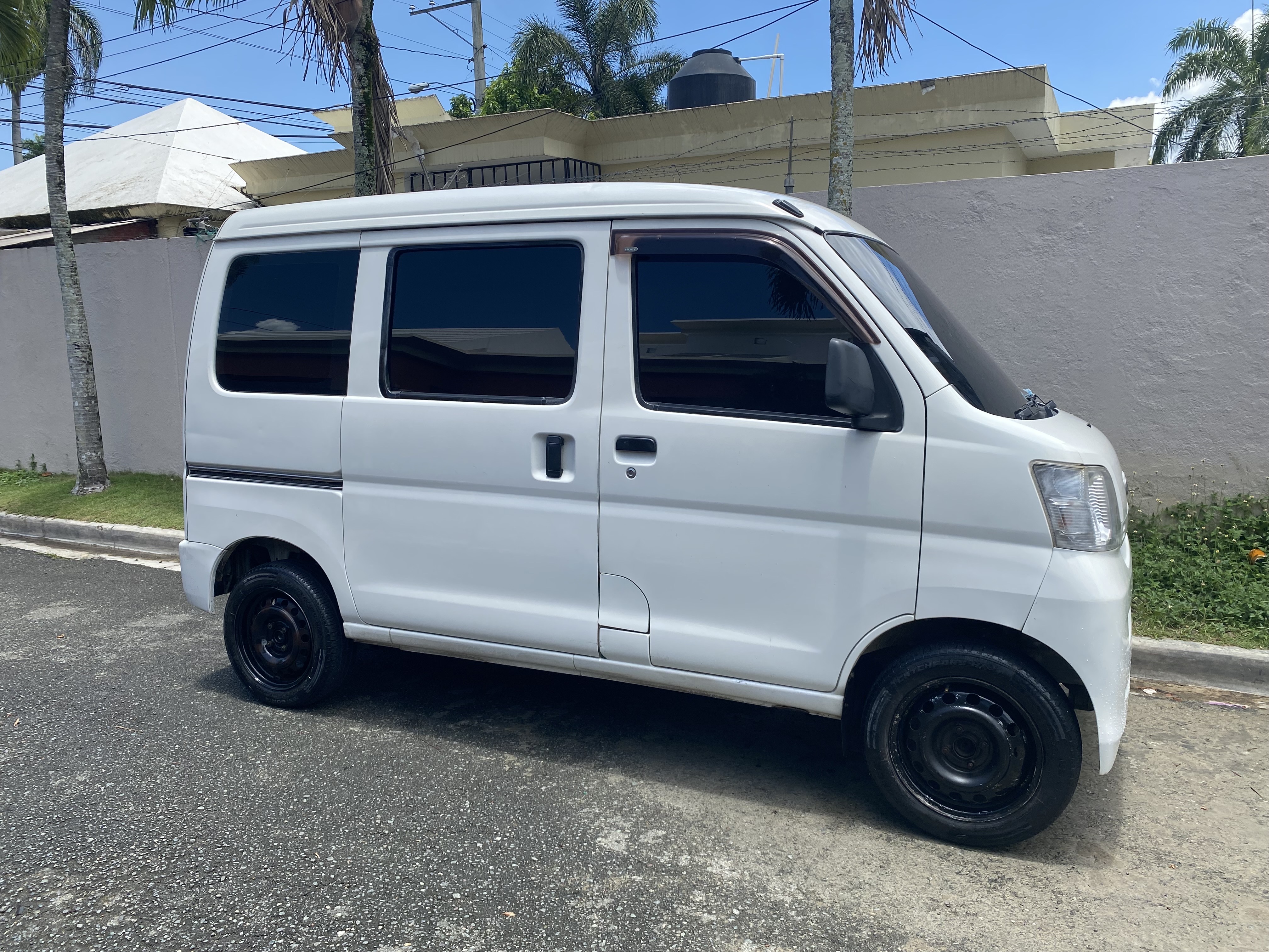 jeepetas y camionetas - DAIHATSU HIJET 2016 4