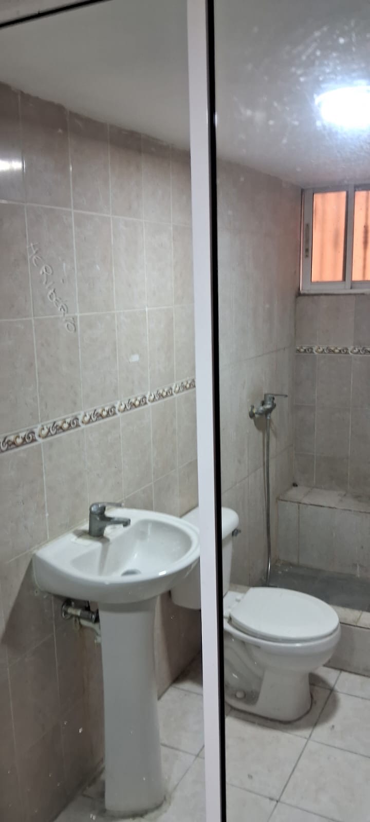 apartamentos - vendo apto piso 3 en el  km 14 Autopista Duarte residencial Marie Míchel  2