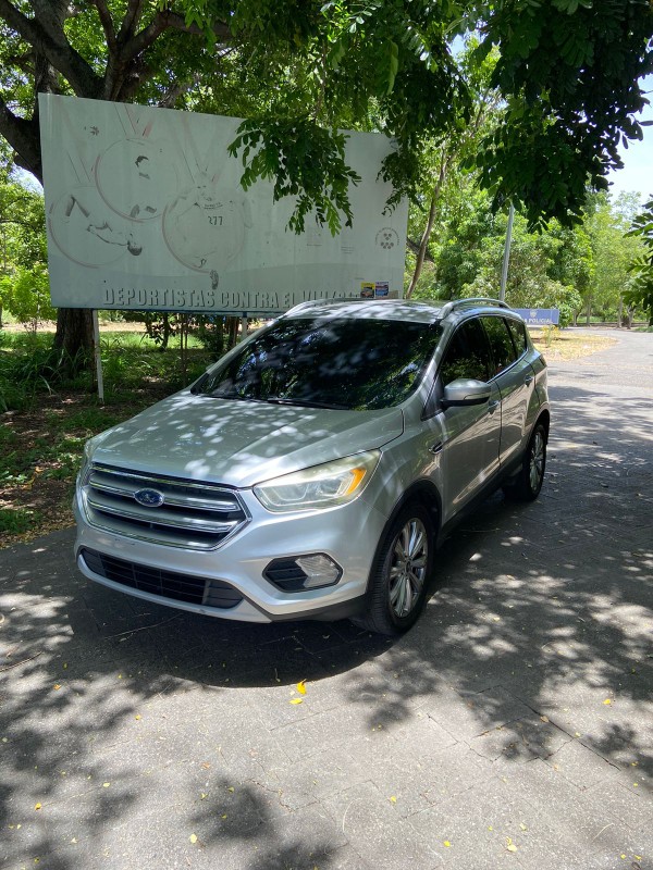 jeepetas y camionetas - Ford escape 2017 titanium 1