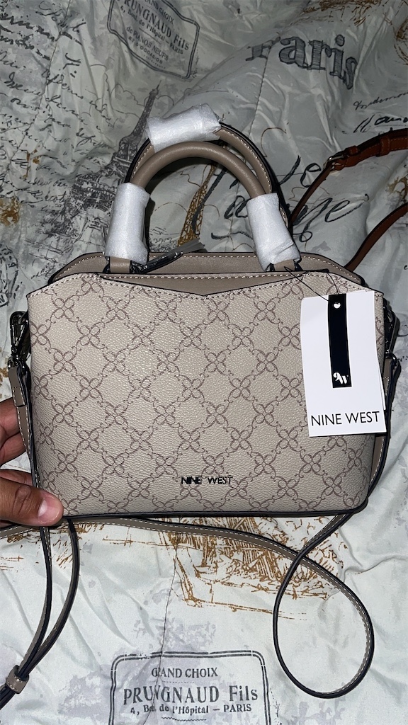 Corotos Cartera nine west original
