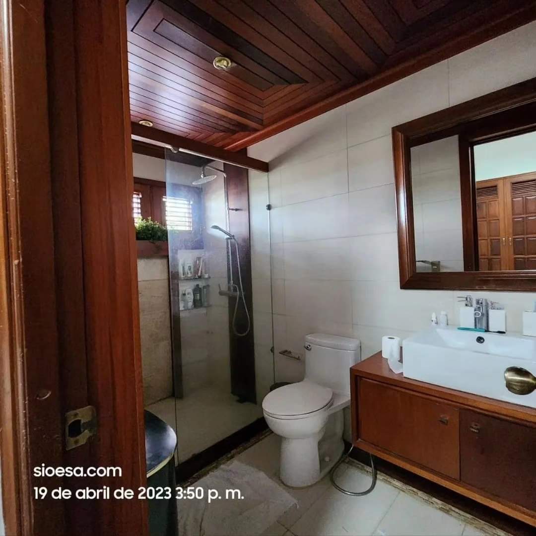 casas - vendo casa de 2 nivel cerro altos  3