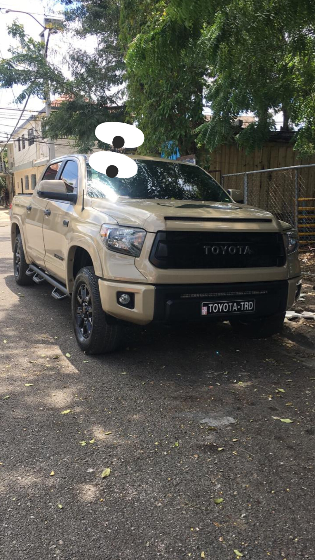 jeepetas y camionetas - Toyota tundra trd 2016 1