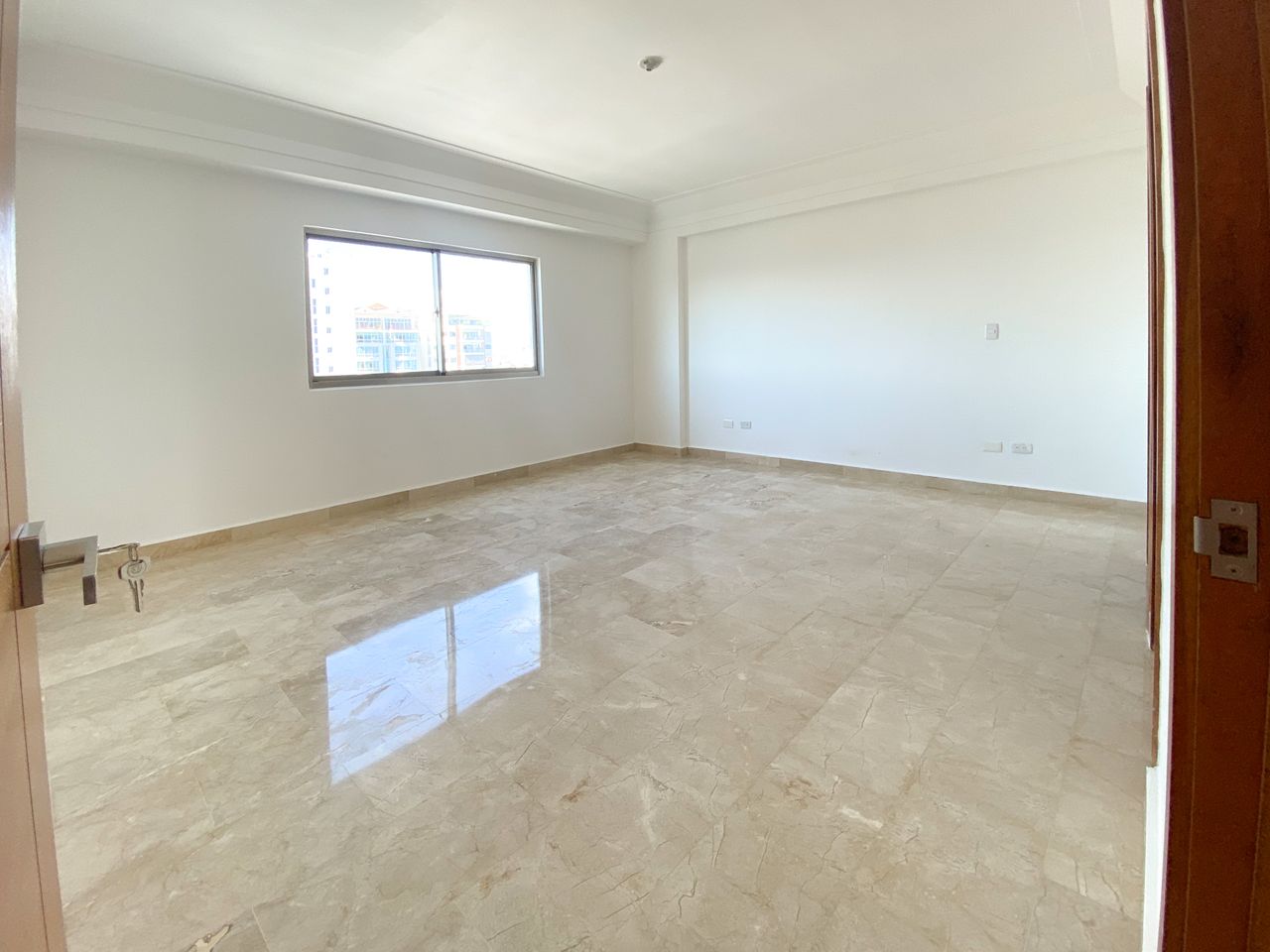 apartamentos - Tercer piso Urb. Real, Distrito Nacional  5