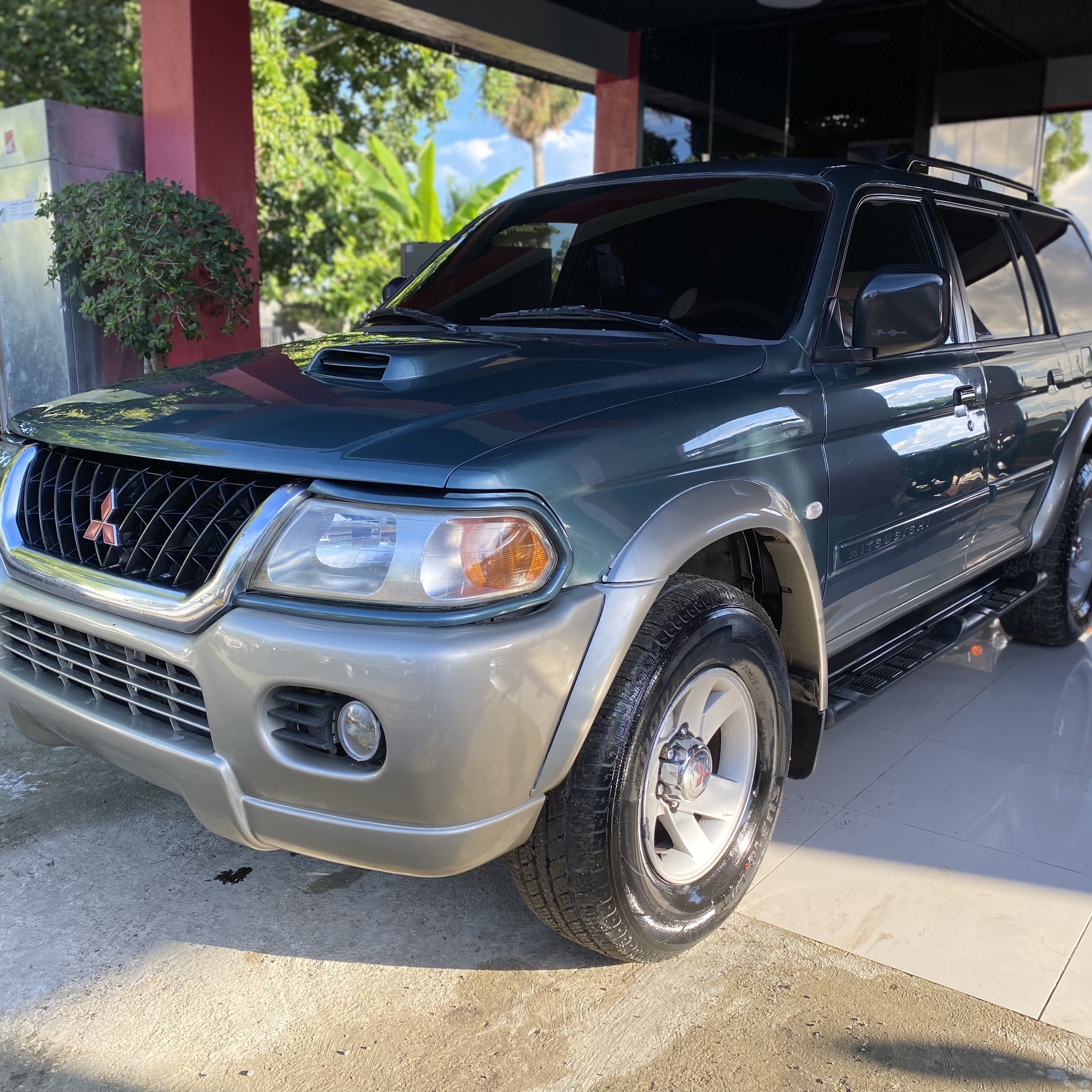 jeepetas y camionetas - MITSUBISHI NATIVA 2005