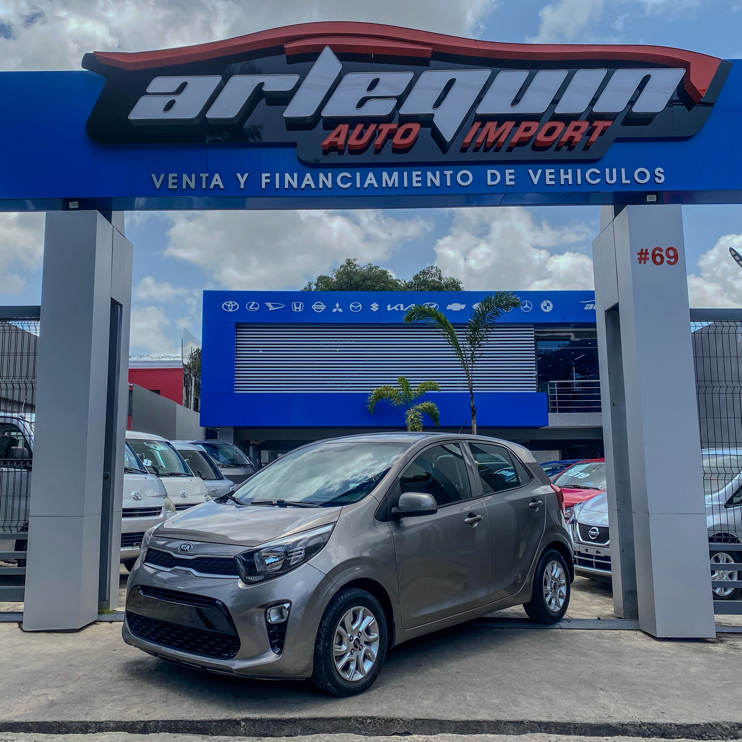 carros - Kia Picanto 2021