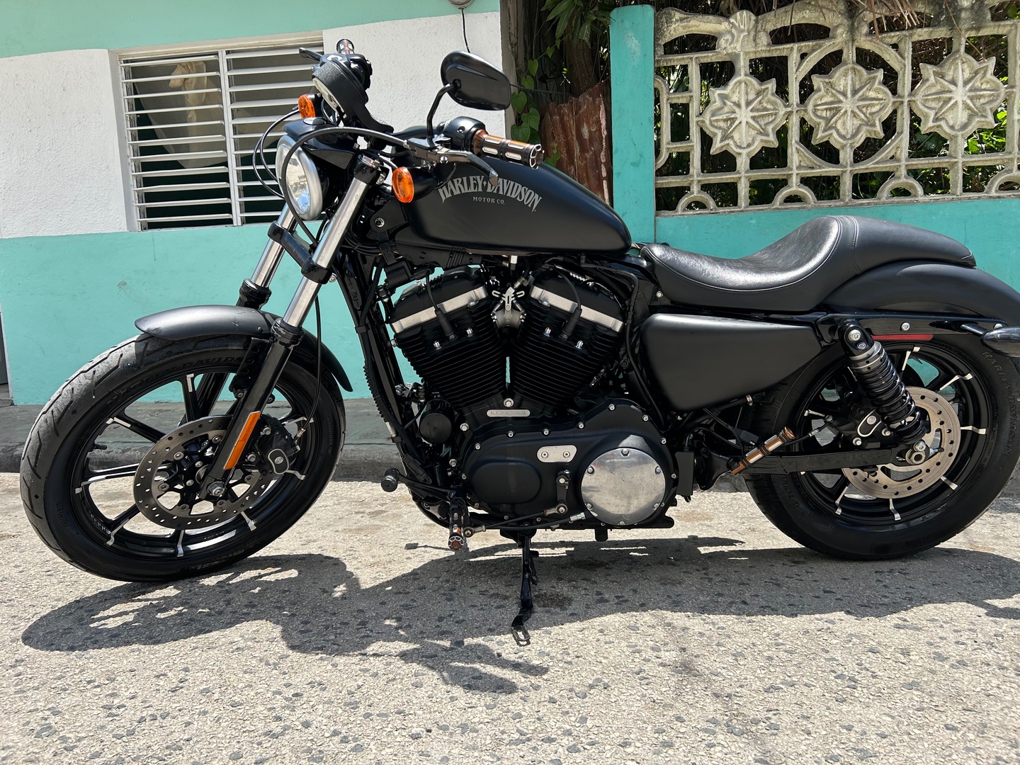 motores y pasolas - Harley Davidson Sportster Xl 883 año 2019 1