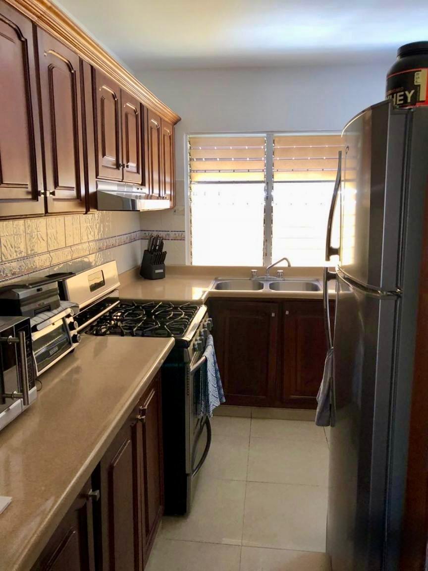 apartamentos - Vendo piso 4 millón dos hab balcón dos baños parau 7