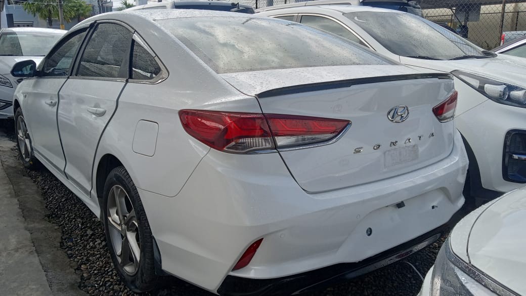 carros - HYUNDAI SONATA 2019 BLANCO 2