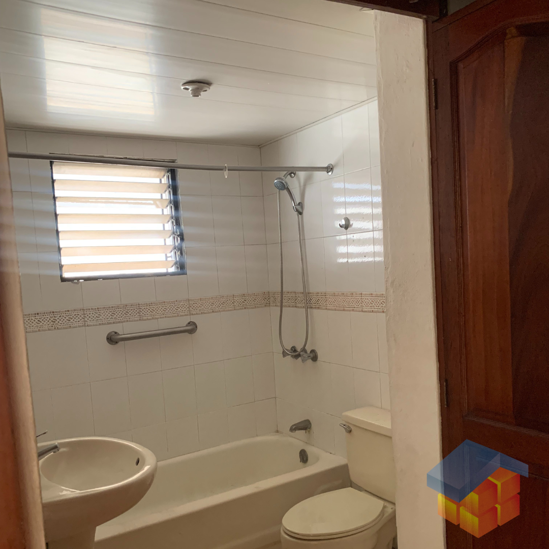 apartamentos - Apto. Alquiler Paraiso 9