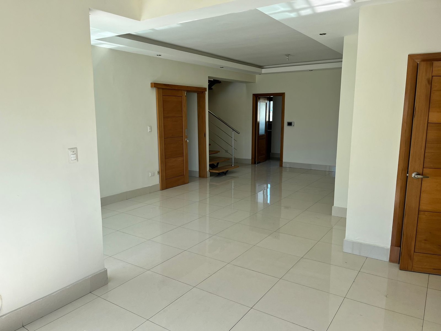 apartamentos - Penthouse en venta ubicado en Urb Real 0