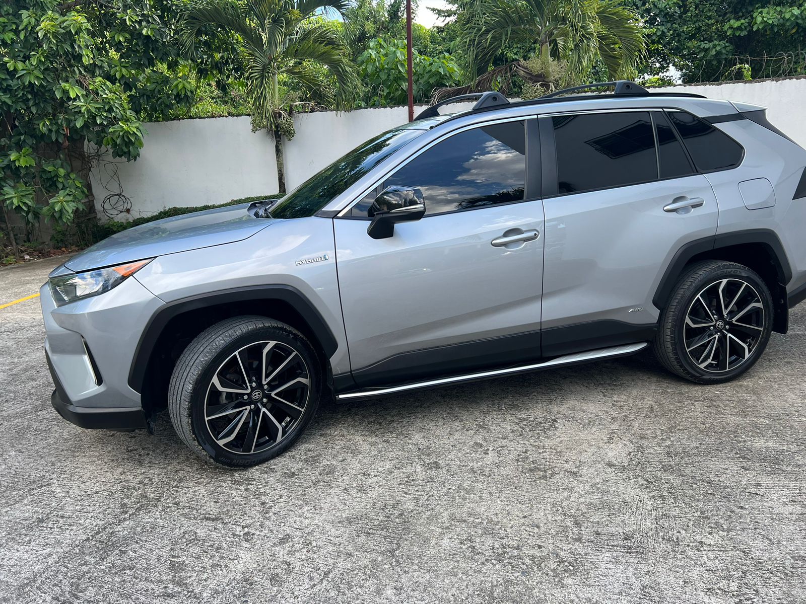 jeepetas y camionetas - Toyota rav4 2020 híbrida  3