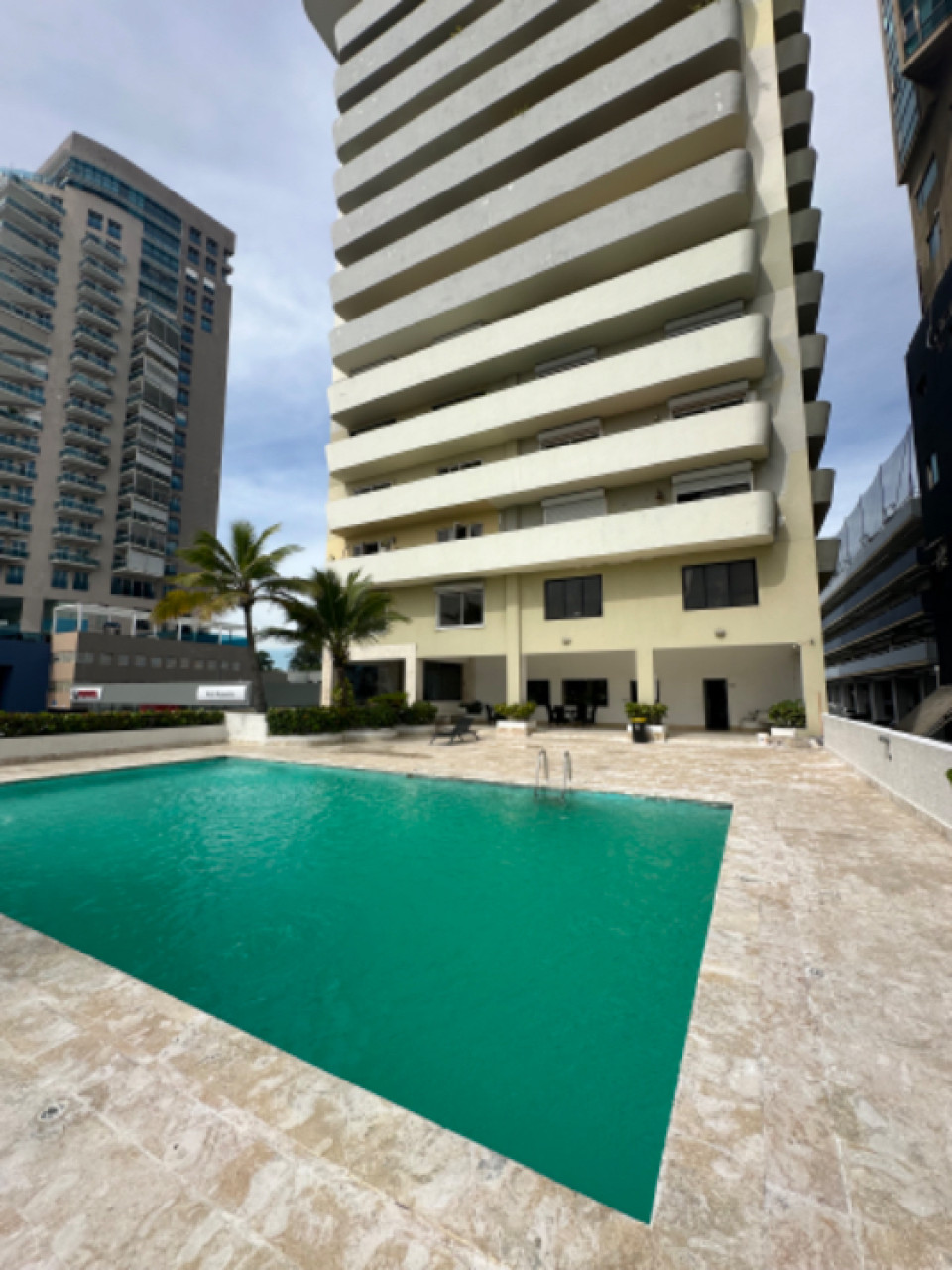 apartamentos - Apartamento en venta frente al Malecon de Santo Do