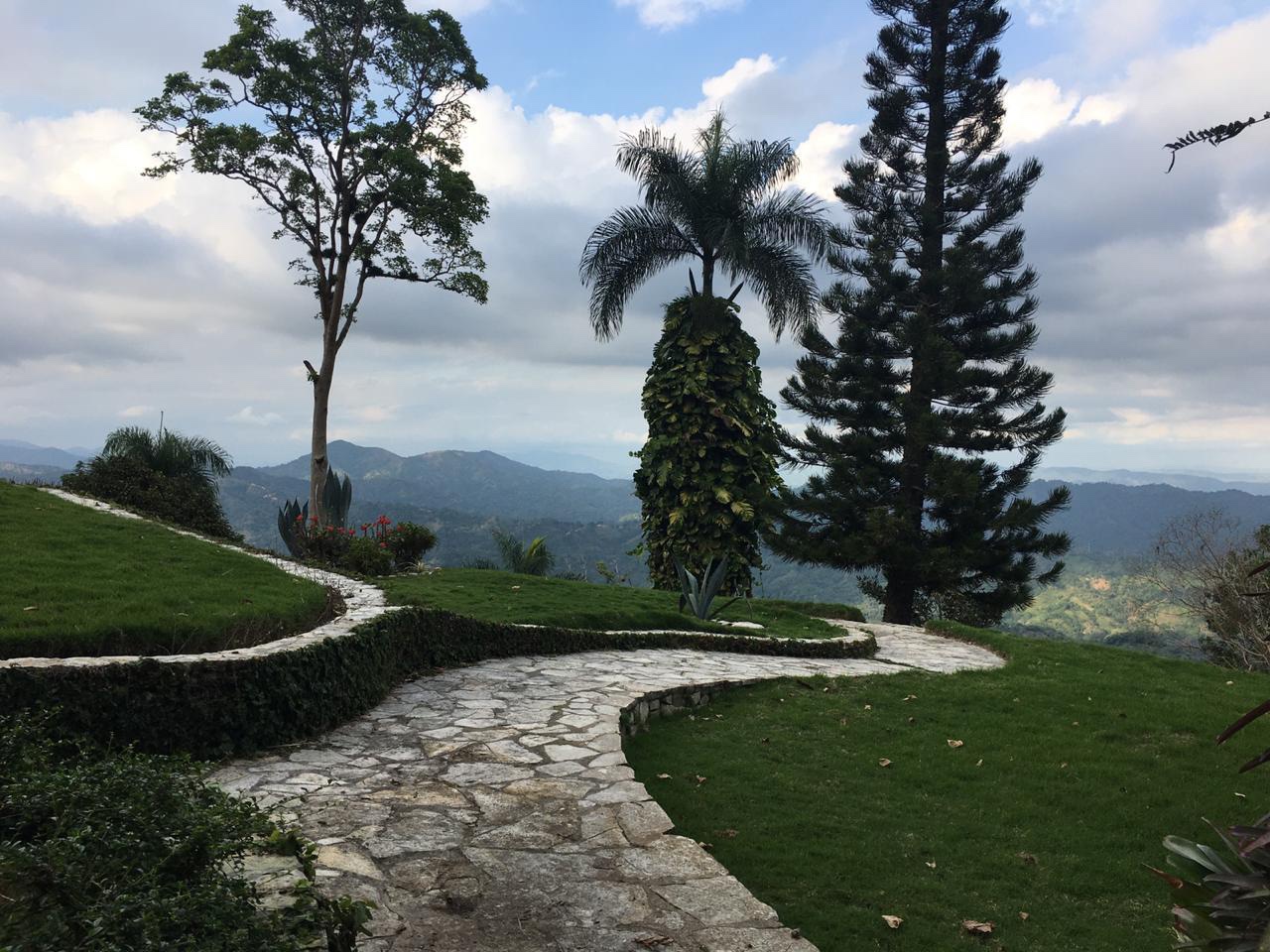 casas vacacionales y villas - Vendo casa de veraneo en la montaña de La colonia cambista  5