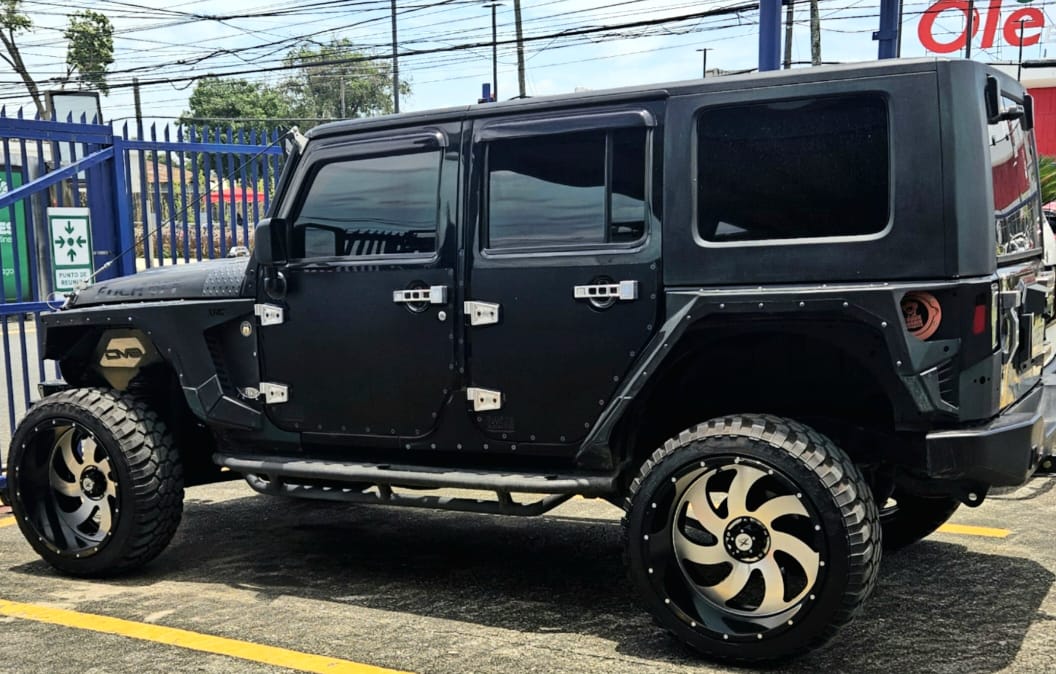 jeepetas y camionetas - jeep wrangler rubicon 2010 1