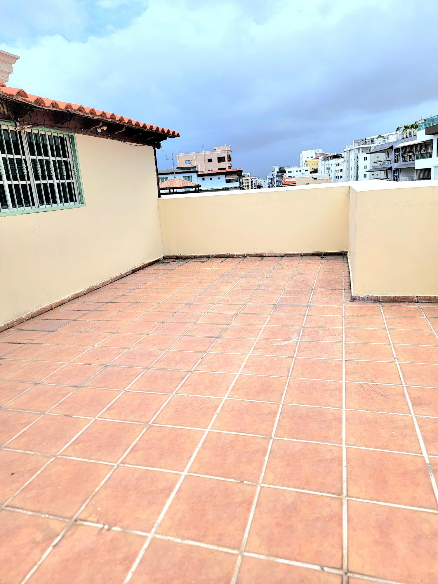 apartamentos - EXCELENTE PH EN VENTA MIRADOR NORTE  2