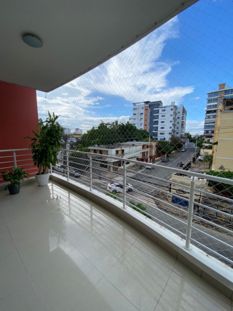 apartamentos - Venta de apartamento en el renacimiento 3