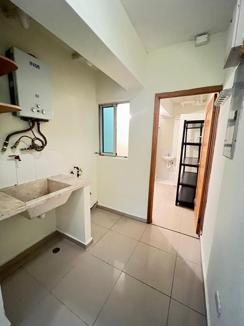 apartamentos - Alquiler de 3 habitaciones, Arroyo Hondo Viejo 📍 7