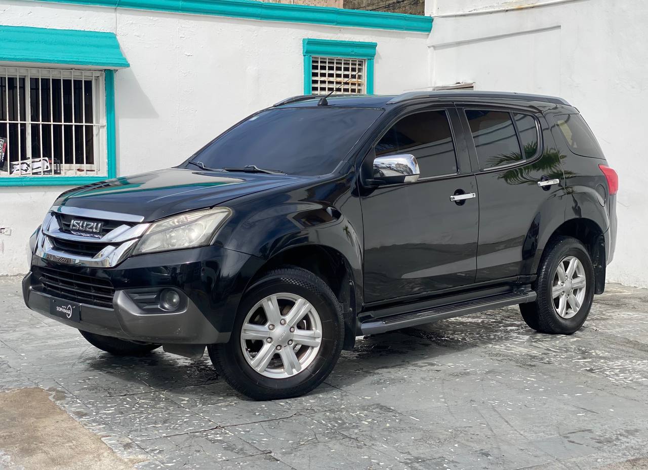 jeepetas y camionetas - ISUZU MUX 2015  7